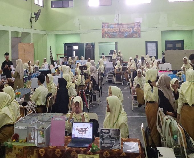 Pameran Hasil Karya Project Siswa Program Keahlian Akuntansi