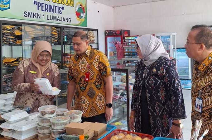Kunjungan Kepala Dindik Provinsi Jatim Ke SMKN 1 Lumajang